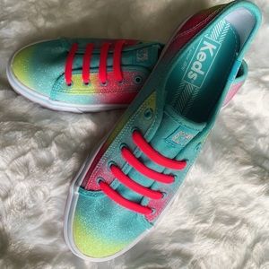 Keds Girl Rainbow sparkle Converse shoe Size 4